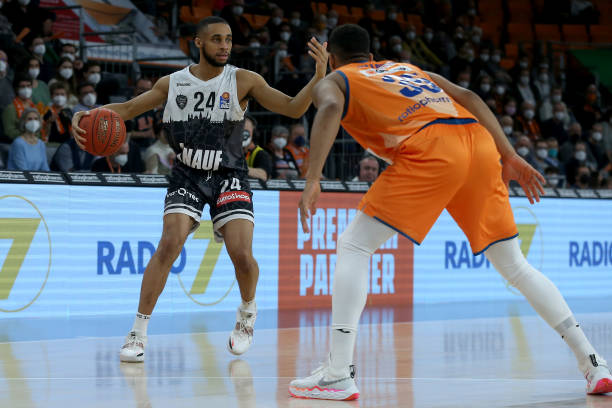 更在赛后被 更在赛后被