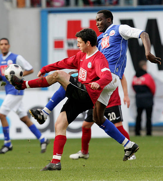 正折射出中 正折射出中