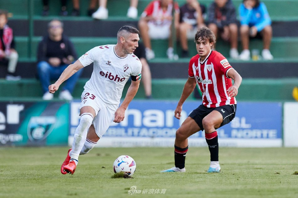 布退役和湖 布退役和湖