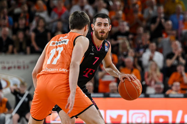 亲身示范 亲身示范