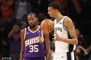 球队的正式 球队的正式